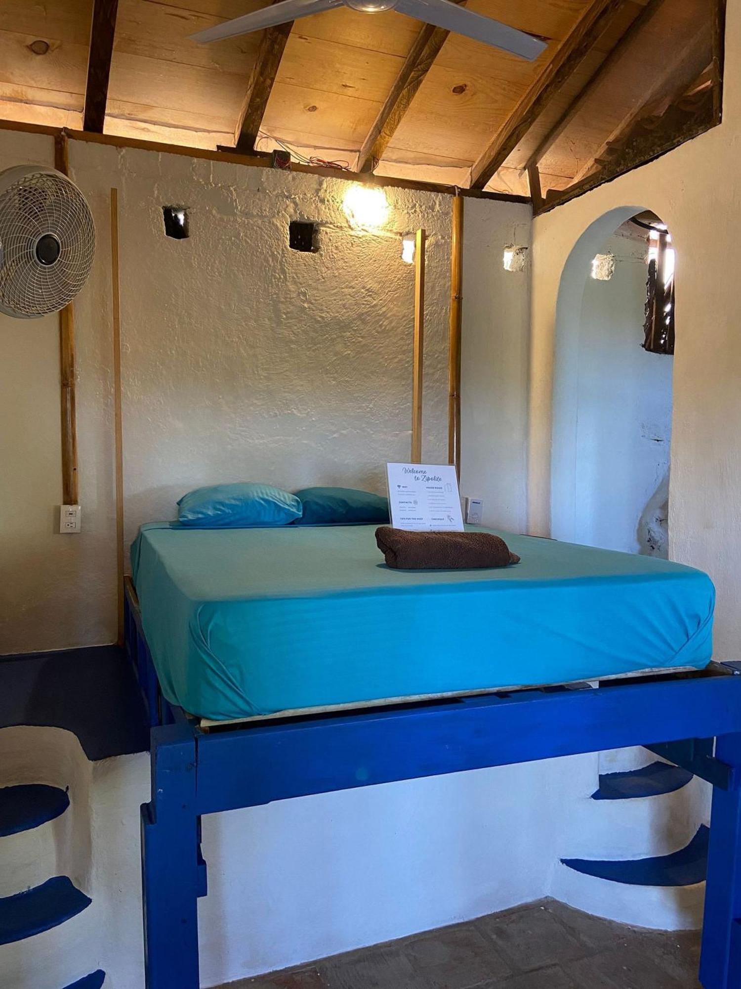 Mixtli Ecohouse, Habitaciones Sol & Luna - Starlink Internet Сан-Педро-Почутла Экстерьер фото