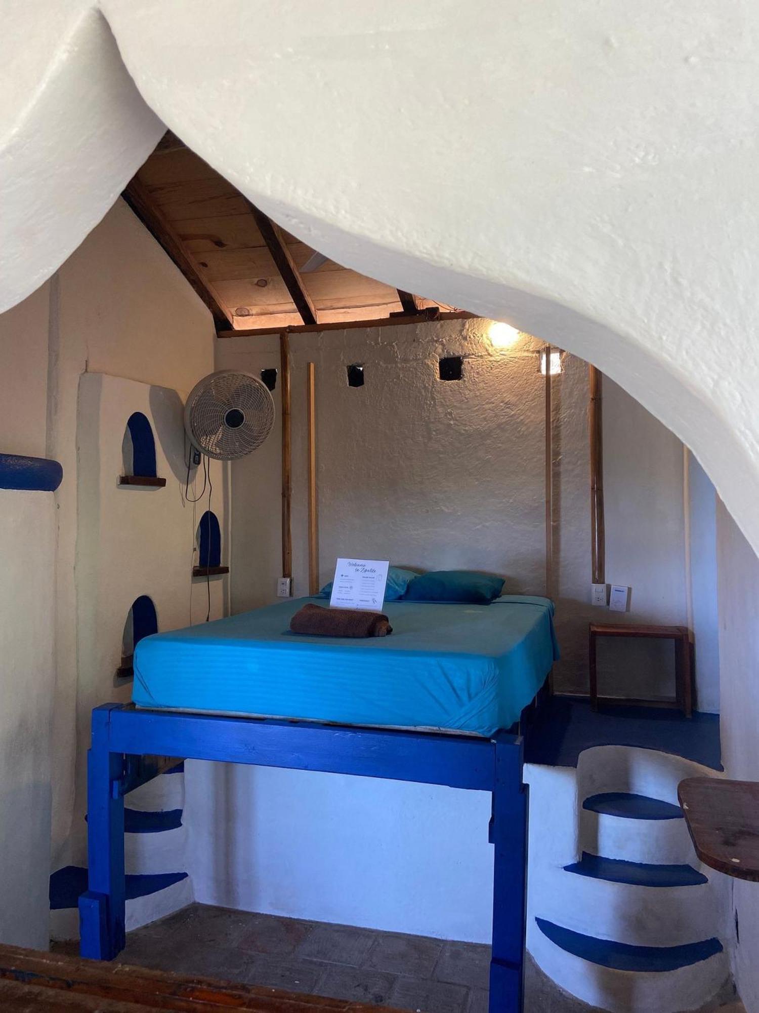 Mixtli Ecohouse, Habitaciones Sol & Luna - Starlink Internet Сан-Педро-Почутла Экстерьер фото